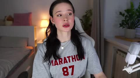 Daddys Trouble online show from January 30, 2:49 am