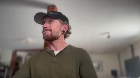 daemon online show from February 1, 4:44 pm