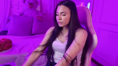 Naomy online show from March 9, 6:45 pm