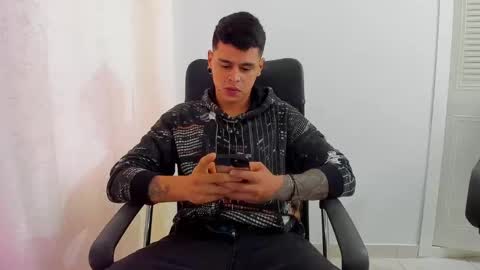 my name is Jhon and I live in colombia online show from March 6, 11:36 am