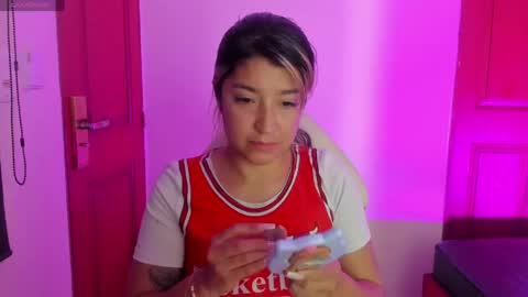 Dahiana  online show from May 29, 12:25 pm
