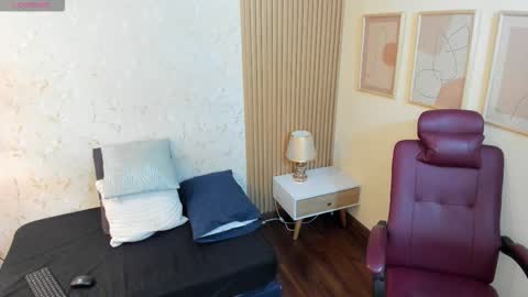 Dahiane Connor online show from January 13, 11:40 am