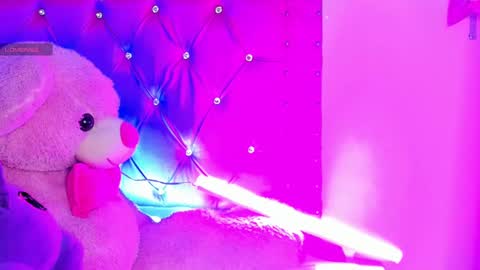 Snapshot of dahiangomezz chatting on February 7, 9:16 am    online show from February 7, 9:16 am