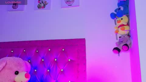 Snapshot of dahiangomezz chatting on January 14, 9:13 am    online show from January 14, 9:13 am