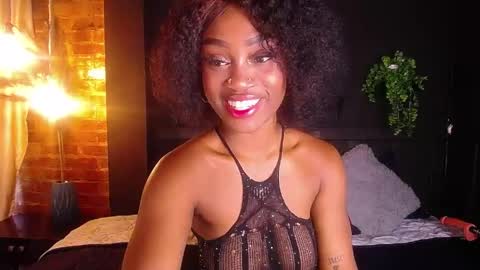 DAHYAN online show from April 19, 1:56 pm