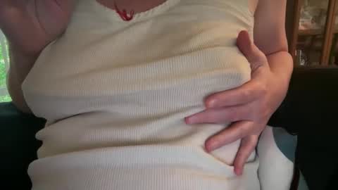 Mx Mommy Moo online show from May 27, 2:08 am