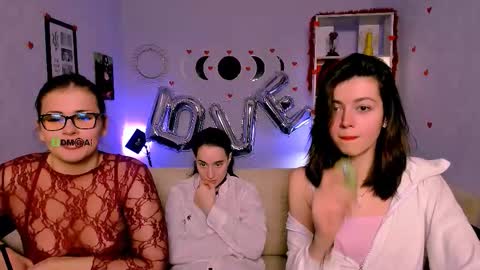 daisy online show from February 14, 8:22 pm