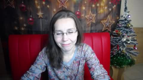 DaisyEdit online show from December 21, 7:04 am
