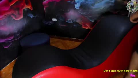 girl- paola online show from December 21, 9:32 pm