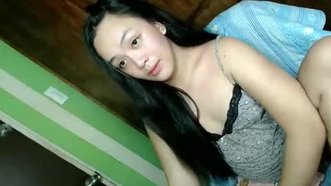 Snapshot of daisylira chatting on October 23, 1:29 am LILY christmas wish breast implant online show from October 23, 1:29 am