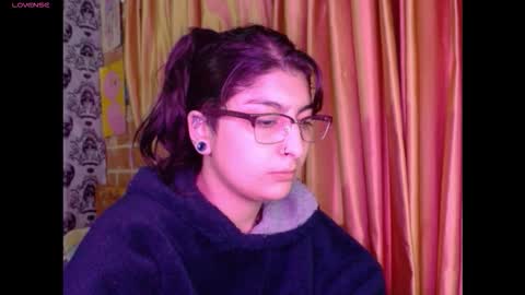    --  -- help me reach 100 hands up  online show from January 16, 3:04 am