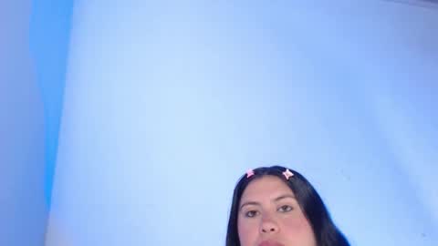 Snapshot of dakkotta_curvy chatting on October 6, 8:32 am VALENTINA  online show from October 6, 8:32 am