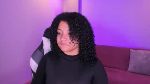 Snapshot of dakota_mars chatting on October 23, 12:39 pm dakota_mars online show from October 23, 12:39 pm