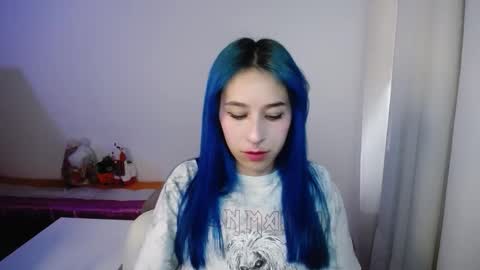 Maca online show from December 3, 1:34 pm