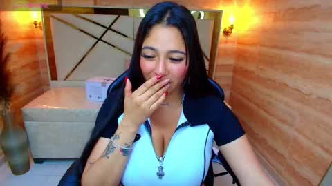 Dakotha  online show from January 15, 3:15 am