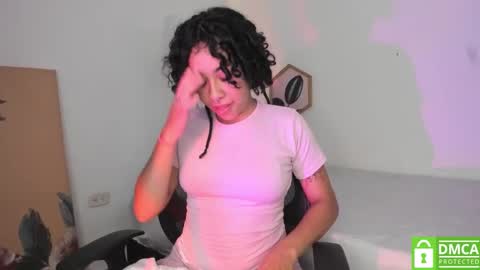 D A L H I L A online show from October 19, 12:32 pm