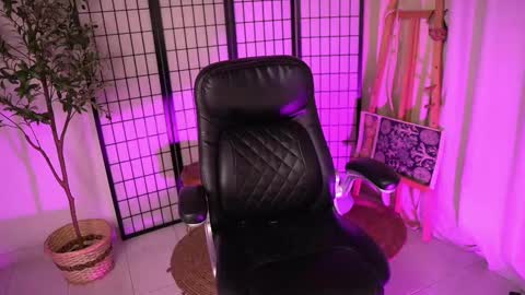 Dalia Morgan online show from March 2, 3:02 am