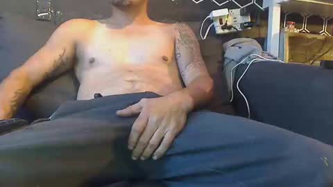 dallaslove23 online show from April 7, 7:32 am