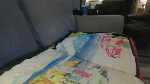 tennguy44 online show from November 7, 3:42 am