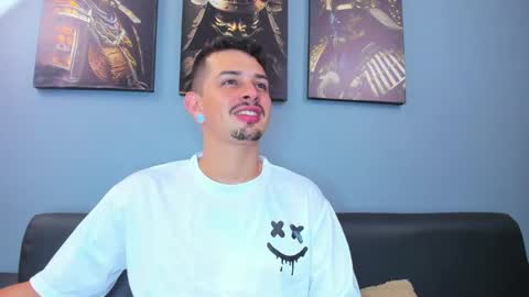 Damian Oliver online show from October 21, 5:45 am