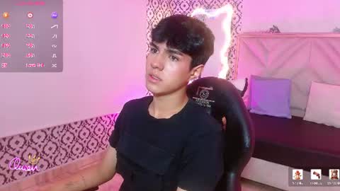 damian_tay1 online show from June 27, 11:49 am