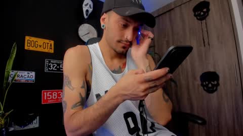 Daamiancox online show from December 31, 6:02 pm