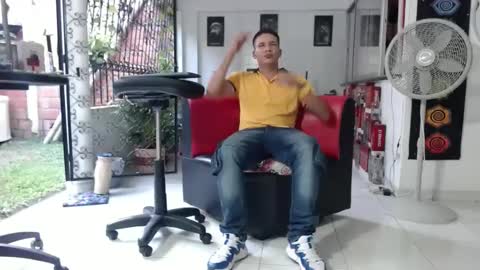 damyan_2003 online show from December 2, 9:01 pm