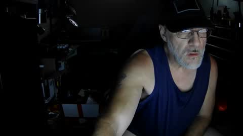 dan137111 online show from August 4, 12:34 pm