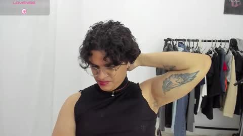 Diane Blosson online show from March 12, 2:04 am