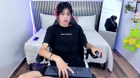 D A N online show from September 15, 1:45 pm