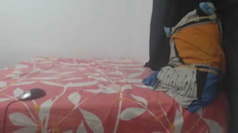 Snapshot of dan_jonson15 chatting on October 27, 7:25 pm dan_jonson15 online show from October 27, 7:25 pm