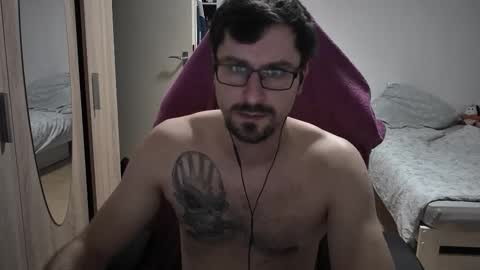 Snapshot of dan_the_man405 chatting on October 12, 6:10 pm King Dan online show from October 12, 6:10 pm