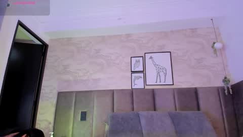 Dana online show from February 12, 9:18 pm