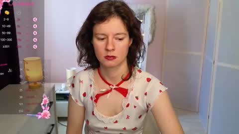 Snapshot of dana_magical chatting on September 27, 10:13 am DANA online show from September 27, 10:13 am