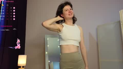 Snapshot of dana_magical chatting on February 22, 1:57 pm DANA online show from February 22, 1:57 pm