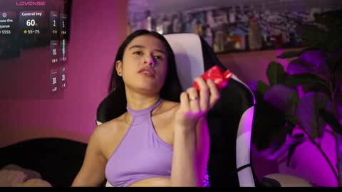 danaa_rouse online show from January 7, 10:15 pm