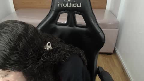 Danatella  online show from October 7, 1:07 pm