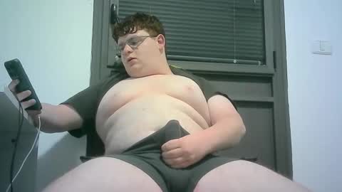 Snapshot of danchub31 chatting on October 2, 9:02 pm danchub31 online show from October 2, 9:02 pm