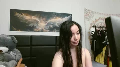 Lea lei-a online show from February 24, 2:42 pm