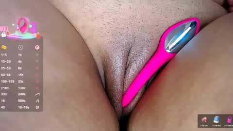 danette_deluxee online show from April 17, 5:43 am