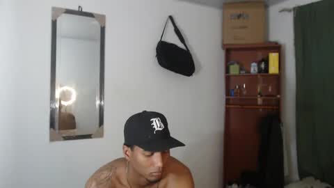 dani_brown19 online show from May 25, 2:17 am