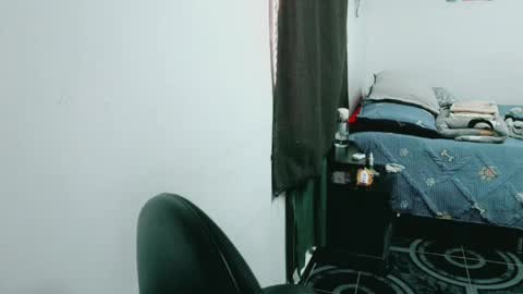 dani y jocelyn online show from April 9, 9:53 pm