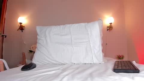 Hi I am Dani online show from February 26, 5:53 pm