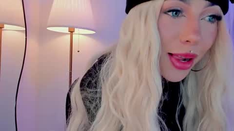 Dani online show from November 5, 10:56 pm