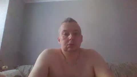 Snapshot of daniel0028 chatting on September 21, 11:58 am dan online show from September 21, 11:58 am