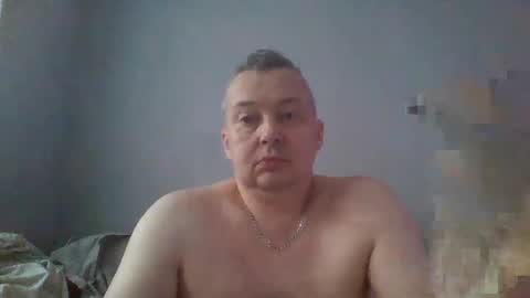 Snapshot of daniel0028 chatting on September 28, 2:04 pm dan online show from September 28, 2:04 pm