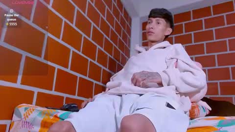 daniel_deluxx online show from July 13, 9:13 am