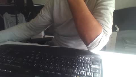 newcumer online show from December 16, 11:33 am