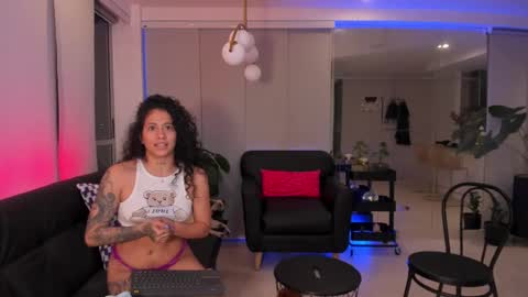 daniela_arenas online show from February 25, 2:58 am