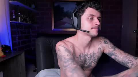 Snapshot of daniele_bunny chatting on October 22, 7:04 pm Daniele Bunny online show from October 22, 7:04 pm